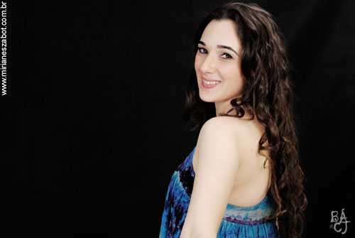 Ensaio fotogr&aacute;fico Mirian&ecirc;s Zabot. Foto: B&aacute;rbara Crepaldi Jardim (www.barbaracrepaldi.com). Maquiagem: Ane Caroline Benites. (setembro de 2008)