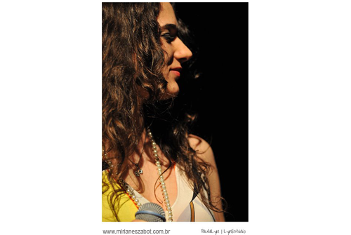 (S&atilde;o Paulo 26/08/2011 - Teatro do Centro da Terra) Show E no C&eacute;u Triscava Raio de Cau&ecirc; Proc&oacute;pio. Participa&ccedil;&atilde;o de Mirian&ecirc;s Zabot, J&oacute; Santos, Monahyr Campos, Nath&aacute;lia Mancinelli, Ivan Flavio, Rafa da Rabeca e Maria Rosa Caldas. Dire&ccedil;&atilde;o: Vin&iacute;cius Piedade. Fotos: paulalyn.com.br.