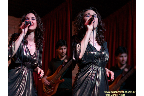 (S&atilde;o Paulo 09/11/2011 - Ao Vivo Music) Show Gafieiras e Outras Verves - Mirian&ecirc;s Zabot e Banda (BAILE DE GAFIEIRA). Viol&atilde;o: Raphael Cortezi. Baixo: Giancarlo Barletta. Bateria: Pedro Michelucci. Sax e Clarinete: Walter Eg&eacute;a. Participa&ccedil;&atilde;o Especial: Anabel Bian. Hair Stylists: Mauro de Oliveira. Fotos: Manoel Neves.