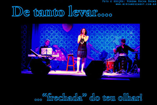 (S&atilde;o Carlos 29/06/2012 &ndash; SESC S&atilde;o Carlos, Conviv&ecirc;ncia Externa - Projeto Todos os Tons. Show Mirian&ecirc;s Zabot - Homenagem a Elis Regina e Tom Jobim. Felipe Siles (piano) e Claudinho Santana (percuss&atilde;o). Hair Stylists: Mauro de Oliveira. Fotos e edi&ccedil;&atilde;o: Verena Rocha Bueno. Realiza&ccedil;&atilde;o: Sesc SP. Produ&ccedil;&atilde;o: Am&aacute;lgama Cultural Ltda.