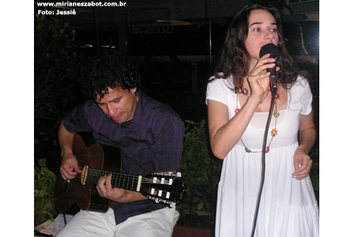 Part. Mirian&ecirc;s Zabot no Show de Sandro Dornelles. Hair Stylists: Mauro de Oliveira. Foto: Jessi&ecirc; (Skylab - Othon Palace - Rio de Janeiro/RJ 04/02/10)
