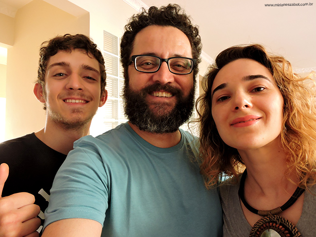 Making Of do CD: Mirian&ecirc;s Zabot canta Gonzaguinha &ndash; Pegou um Sonho e Partiu.<br>
OSWALDO BOSBAH (Viol&atilde;o, Produ&ccedil;&atilde;o Musical, Produ&ccedil;&atilde;o Executiva e Arranjos), IAGO RODRIGUES (Filmagem do making of e fotos) e MIRIAN&Ecirc;S ZABOT (Voz, Concep&ccedil;&atilde;o, Produ&ccedil;&atilde;o Fonogr&aacute;fica, Dire&ccedil;&atilde;o Geral, Produ&ccedil;&atilde;o Musical e Produ&ccedil;&atilde;o Executiva). <br> (S&atilde;o Paulo-SP, 2015 e 2016)